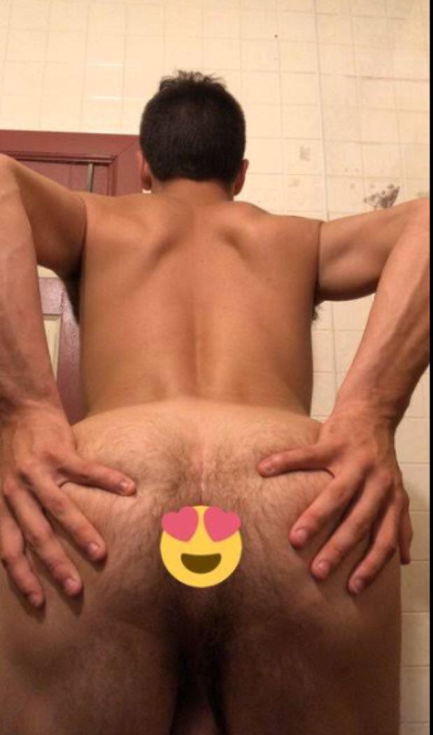 Who wanna see my asshole 🥵🥵🍆