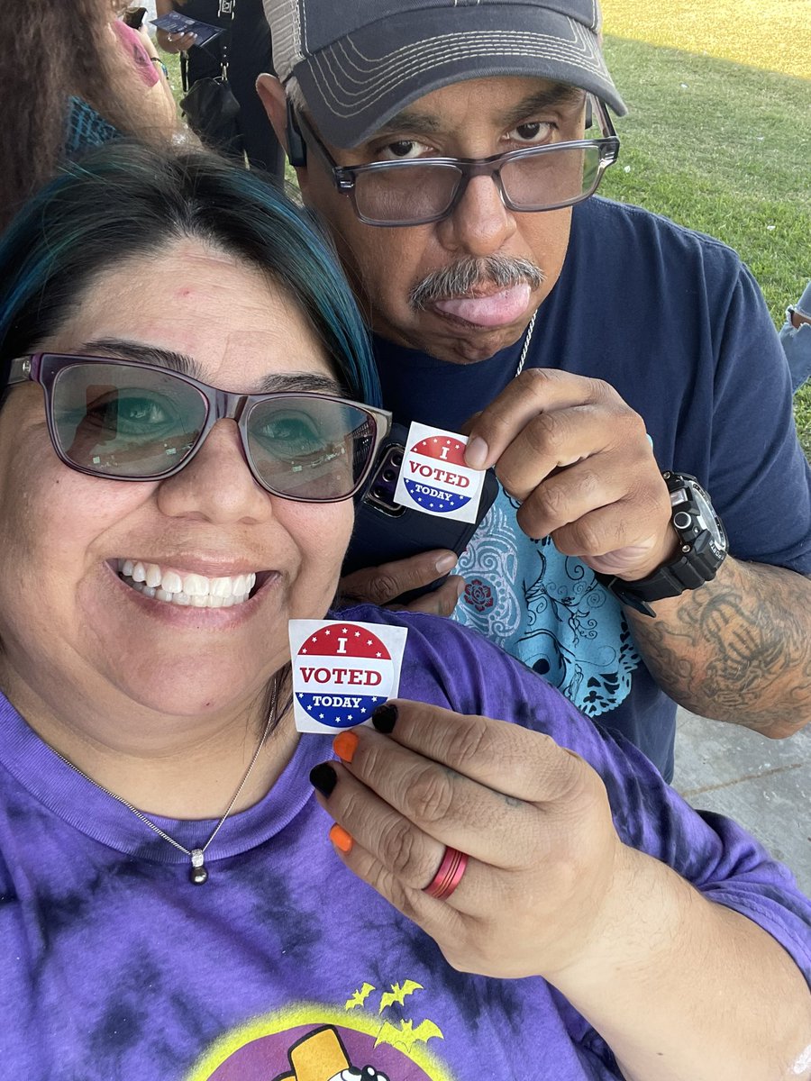 itsmrsgomez1112's tweet image. Alief votes!!!! #aliefvotes