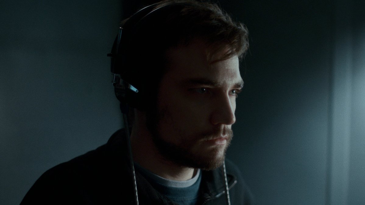 NerdsThatGeek's tweet image. One man goes to great lengths to fulfill his needs for connection in #SilentNotes, a powerful feature that debuted at the @austinfilmfest recently, and we are here to share our review of this incredible film! #AFF nerdsthatgeek.com/film/austin-fi…