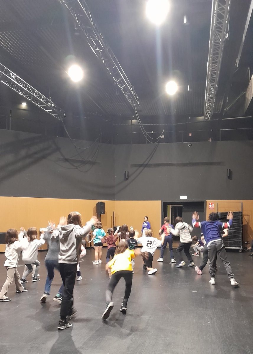 Comencem els tallers amb els actors i actrius més petites, futures promeses. Matí intens a <a href="/TAGranollers/">Teatre Auditori de Granollers</a> Som-hi pastorets 💪🏻😈😇