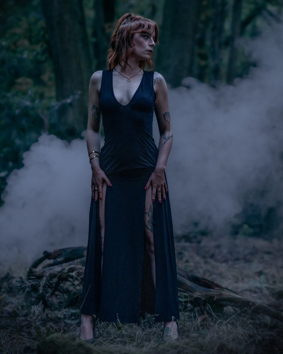 firstadekit's tweet image. Witches go to nature to be soothed and healed and to have their senses restored. 

In frame: missAntonia

#halloween #spookyseason #seasonofthewitch #sonyalpha #birminghamphotographer #0121portraits #purpleport #ukportraits #birminghammodels #idealportrait