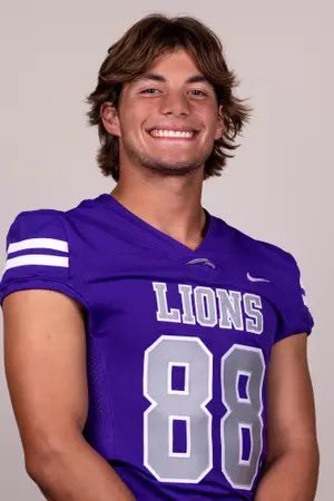 Happy #NationalTightEnds / split out/ in the backfield/ line up as a sniffer-day to all that celebrate and or catch, kick out, seal, reach, combo, pass protect, and not limited to being the eligible tackle in tackle over‼️ S/O to this Incredibly selfless group 🟣⚪️

#STANDFIRM