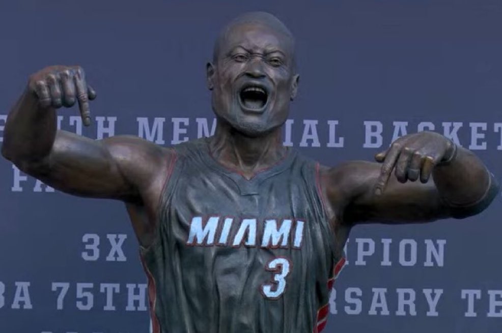 HaterReport's tweet photo. Dwayne Wade’s statue is some NASTY WORK 😭 https://t.co/QoVwY73jNd