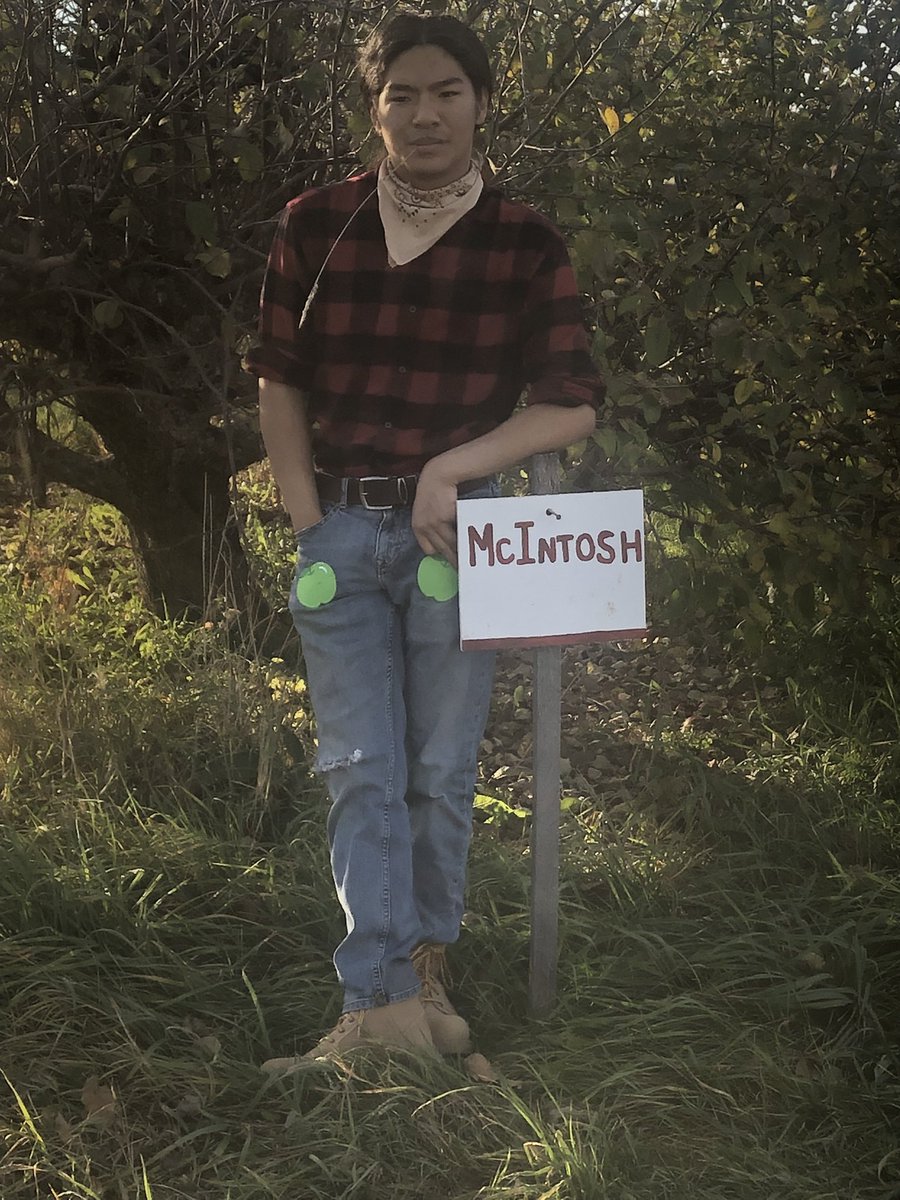 commitarsins's tweet image. I love apple season