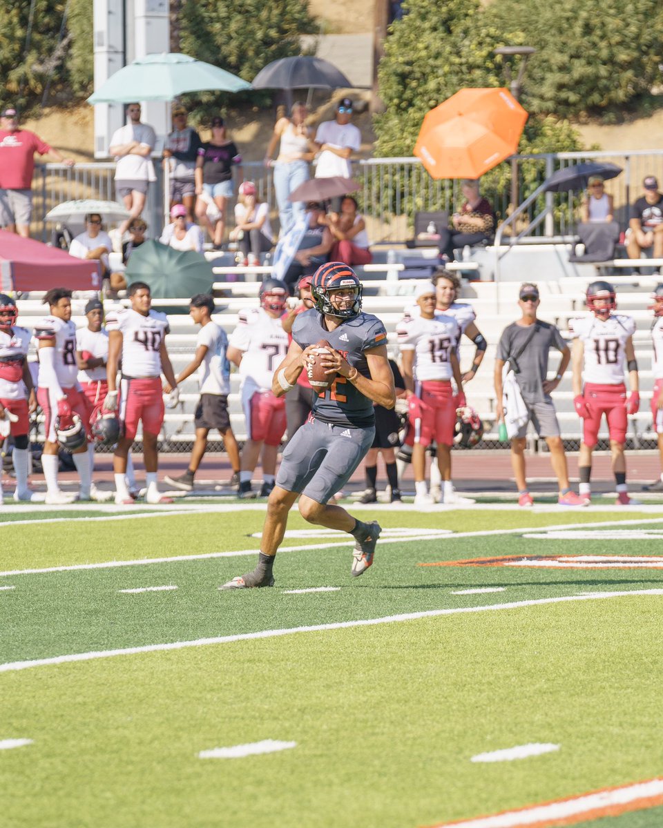 Good team win yesterday! 
Stat line(2 quarters):
21-26
331 passing yards
7 passing tds