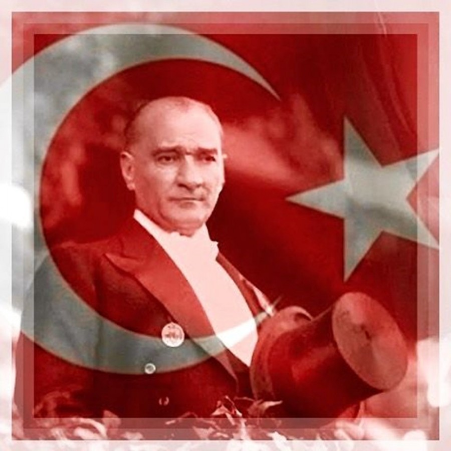 #YaşasınCUMHURİYET
#YaşasınMustafaKemalATATÜRK
100 Yıldır Olduğu Gibi
101.Yılda da . . .
