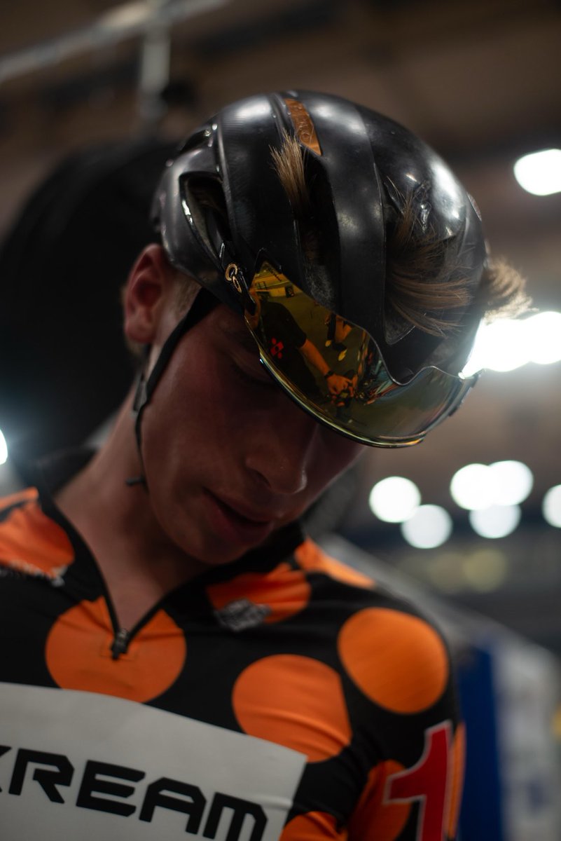 What an experience! Thank you so much ⁦<a href="/thelondon3day/">London3day</a>⁩ for the opportunity to ride with the World’s best. 
🙏 <a href="/PedalPotential/">Pedal Potential</a> <a href="/Mattsautos83/">matts auto repairs</a>  <a href="/TLC_LiveTutors/">TLC LIVE</a> <a href="/highwaycycles/">Highway Cycles</a> ⁦<a href="/LboroSport/">Loughborough Sport</a>⁩ 
📸@jacklowndes