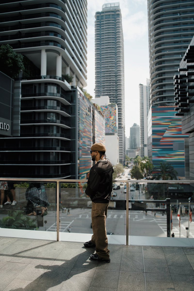 binnypr's tweet image. Una vueltita por el 305 ⭐️👲🏽