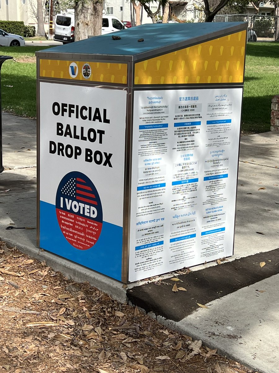 Just dropped my ballot off! 

Make sure your voice and opinions are heard.

#IVoted #vote #IVotedEarly