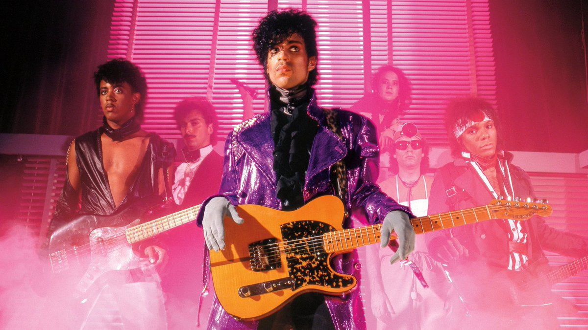CoryKarma's tweet image. #OnThisDay 🗓 in 1982 , #Prince released his fifth studio album ‘1999’. 

It was the first album recorded with his band #TheRevolution 

The album featured the hits ‘Little Red Corvette’, ‘Delirious’ &amp;amp; ‘1999’. 🎶