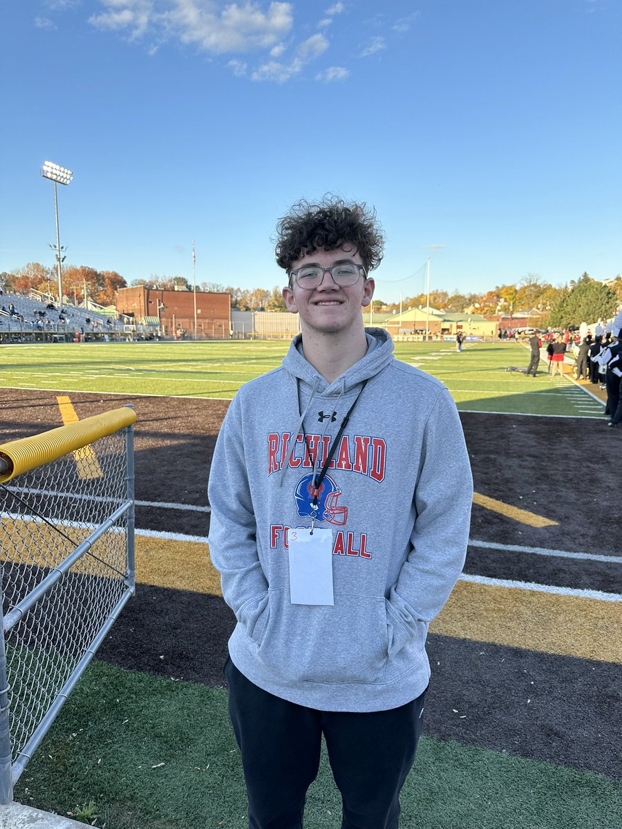 _layne_lucas_02's tweet photo. Thank you @coachfiegener and @CoachDay_ and the rest of the Seton Hill staff for the invite up for the game yesterday. Congrats on the big homecoming win!

@coachbaileyFB @ZRugg78 @PaFootballNews https://t.co/q8hrffEKTt