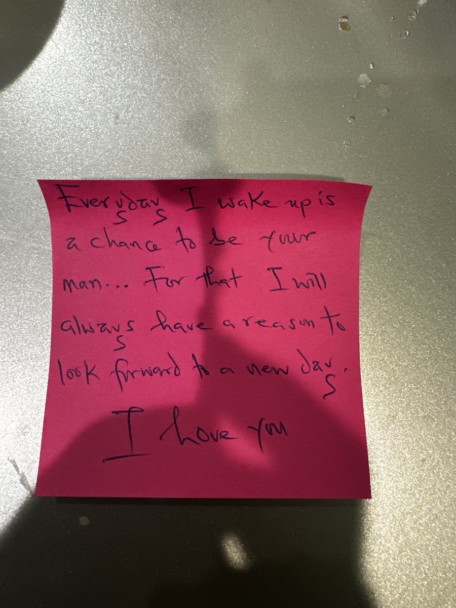 freakytweep's tweet photo. Married for 10years plus and still having love notes hidden around the house for me to find.Yassssss, that’s what I signed up for https://t.co/gIhikZckNB