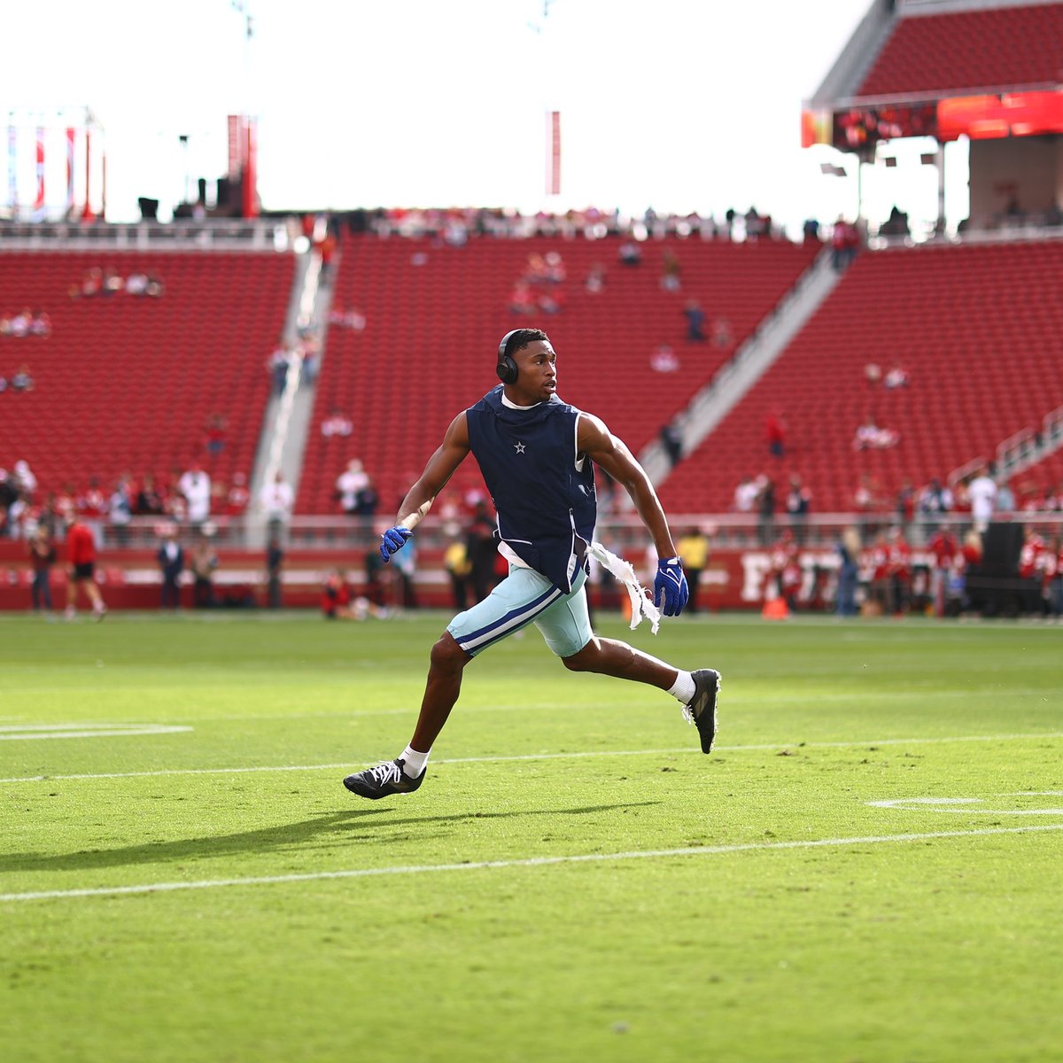 dallascowboys's tweet image. get 🆙

@IsraelMukuamu | #DALvsSF