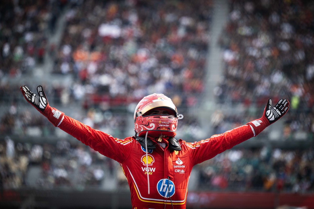 VirutasF1's tweet photo. Hum... hacia años que no veía una foto tomada con un objetivo catadióptrico 

Casi todos son de 500mm https://t.co/1wCbBDsoGF