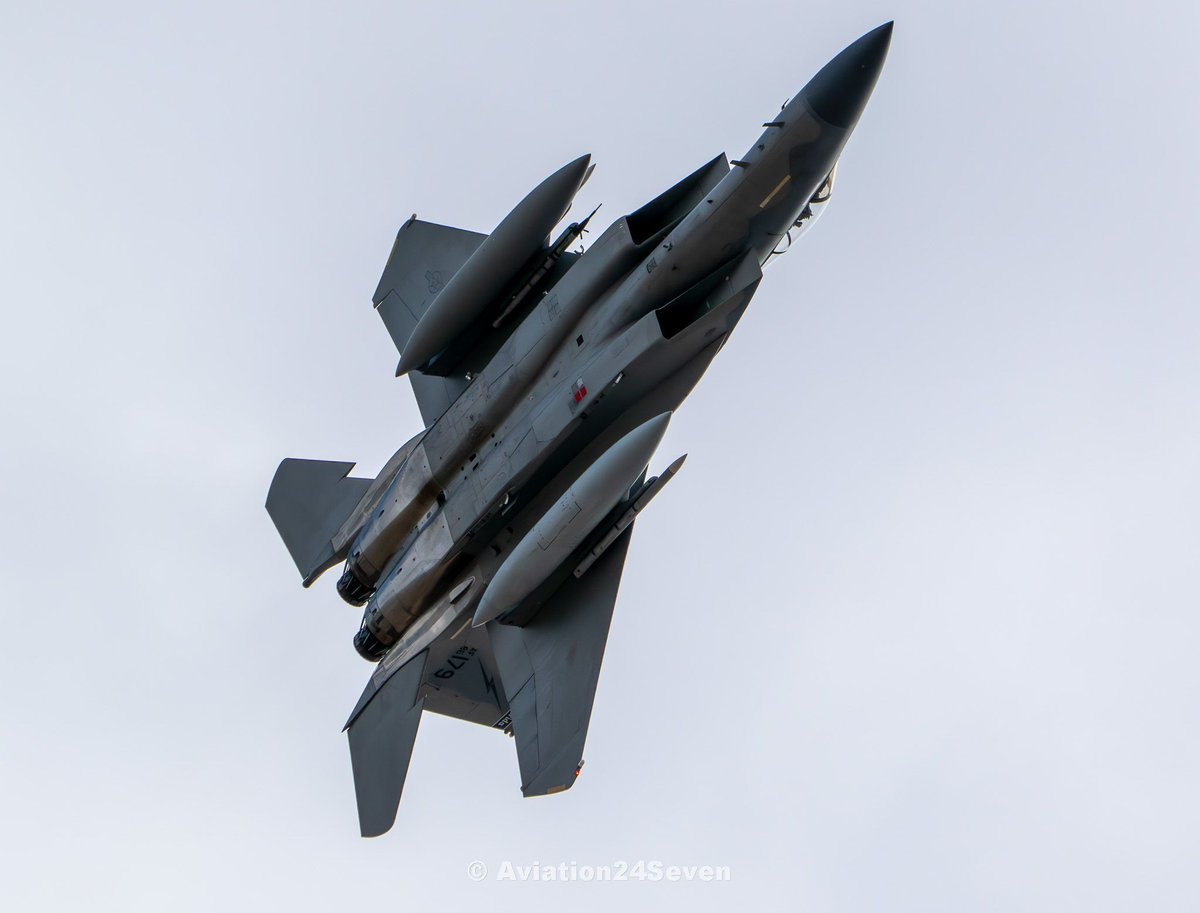 aviation24seven's tweet photo. WOW! 

#nellisafb #nellis #nellisairforcebase #redflag24 #redflag #airforce #marines #navy #fighter #fighterjet #f35 #f16 #f18 #f22 #f15 #b52 #b2b #b2 #airforce #af #planegeek #planespotting #planelovers #usaf #airforce #lasvegas #edwardsafb #military https://t.co/CRfgwQFLTD
