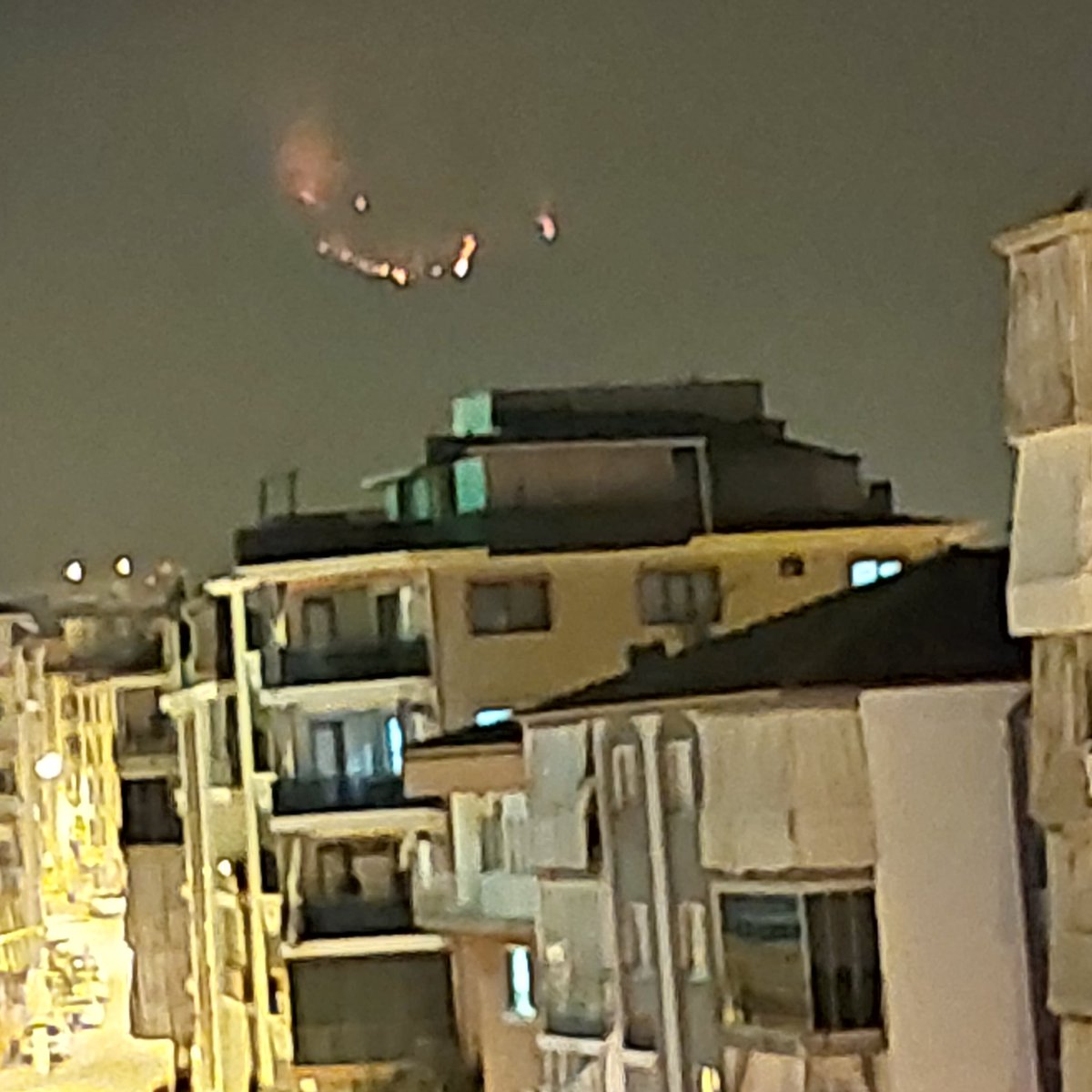 #denizliyanıyor
Denizli'ye yardım gerekiyor. 
Acilen!