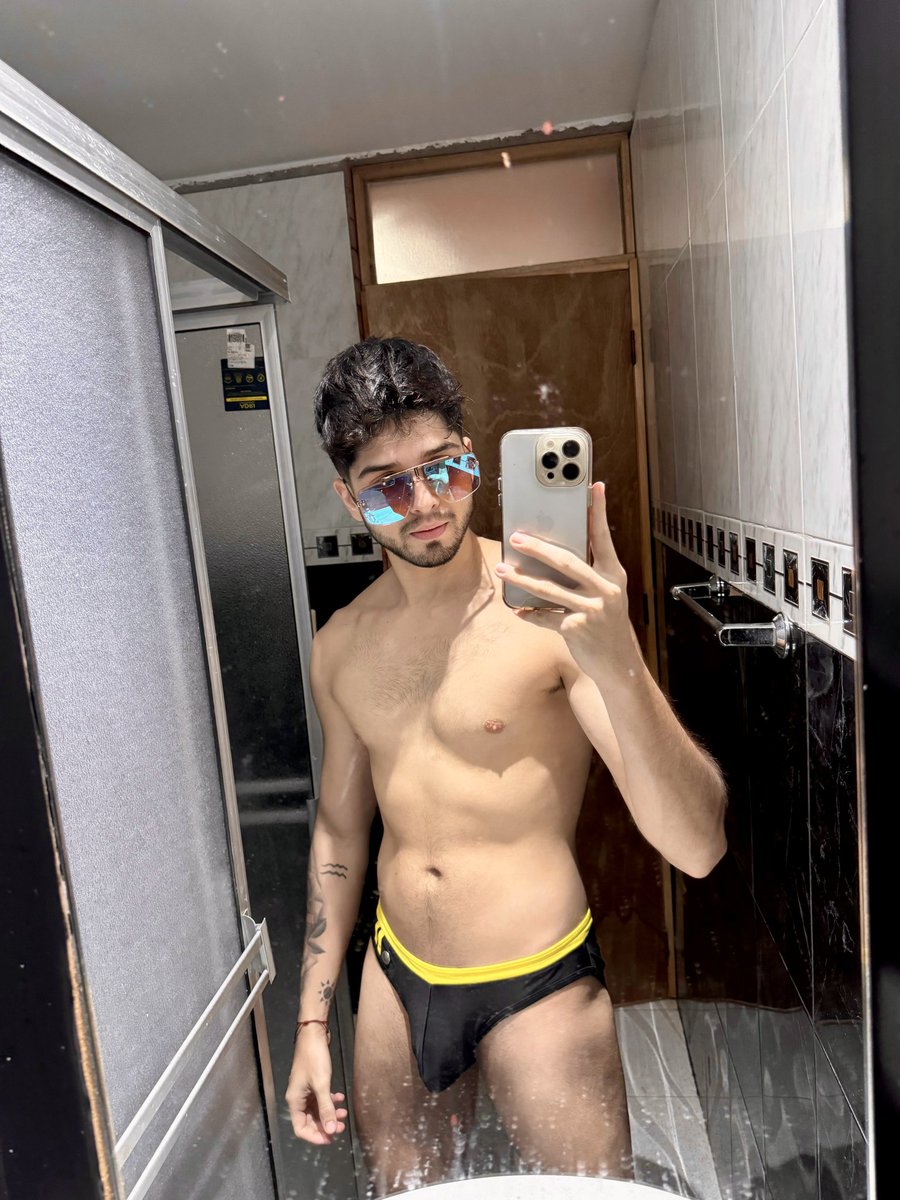 itsofficialwil's tweet photo. Esto es un ratito, uh-oh 😈🎶 https://t.co/bndsWX6j0V