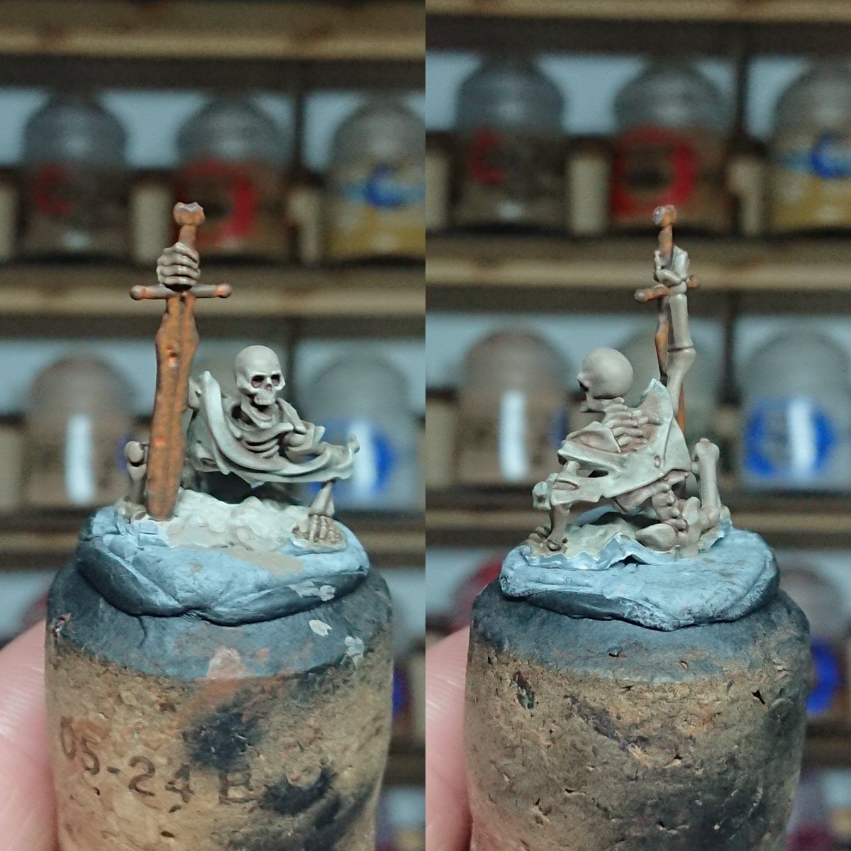KGalowski's tweet photo. Rusty sword and bones practice, does it look right to you? Vampire Counts coming... Maybe?
#miniaturepainting #paintingwarhammer #vampirecounts https://t.co/lRYH3qDyju