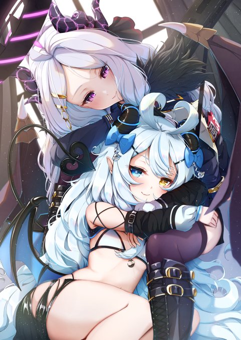 #AKUGAKIDAY2024 #AKGKart
Feliz cumpleaños! アクガキコアちゃん。
ブルアカの #空崎ヒナ と共に描かせていただきましたー 