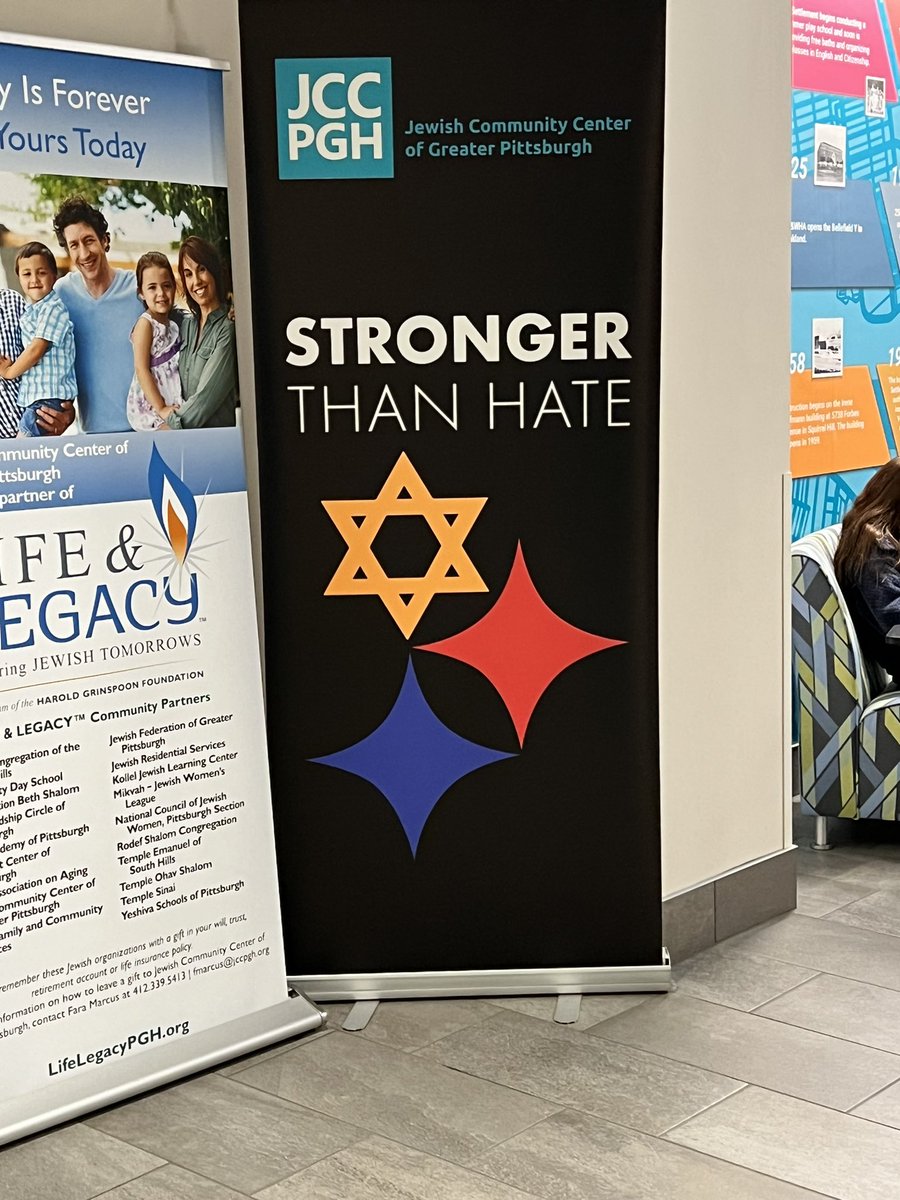 PAAuditorGen's tweet photo. Honored to stand with Pittsburgh's Jewish community, commemorating the 11 lives lost in the 2018 Tree of Life shooting and reaffirming that hate cannot be tolerated. #StrongerThanHate https://t.co/SBwnpgR0qH