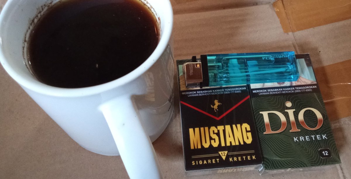 Sebat lur plus kopi jollong tanpa gula

<a href="/boleh_merokok/">Boleh Merokok</a> 
<a href="/rokok_indonesia/">Rokok Indonesia</a> 
<a href="/KomunitasKretek/">Komunitas Kretek</a>