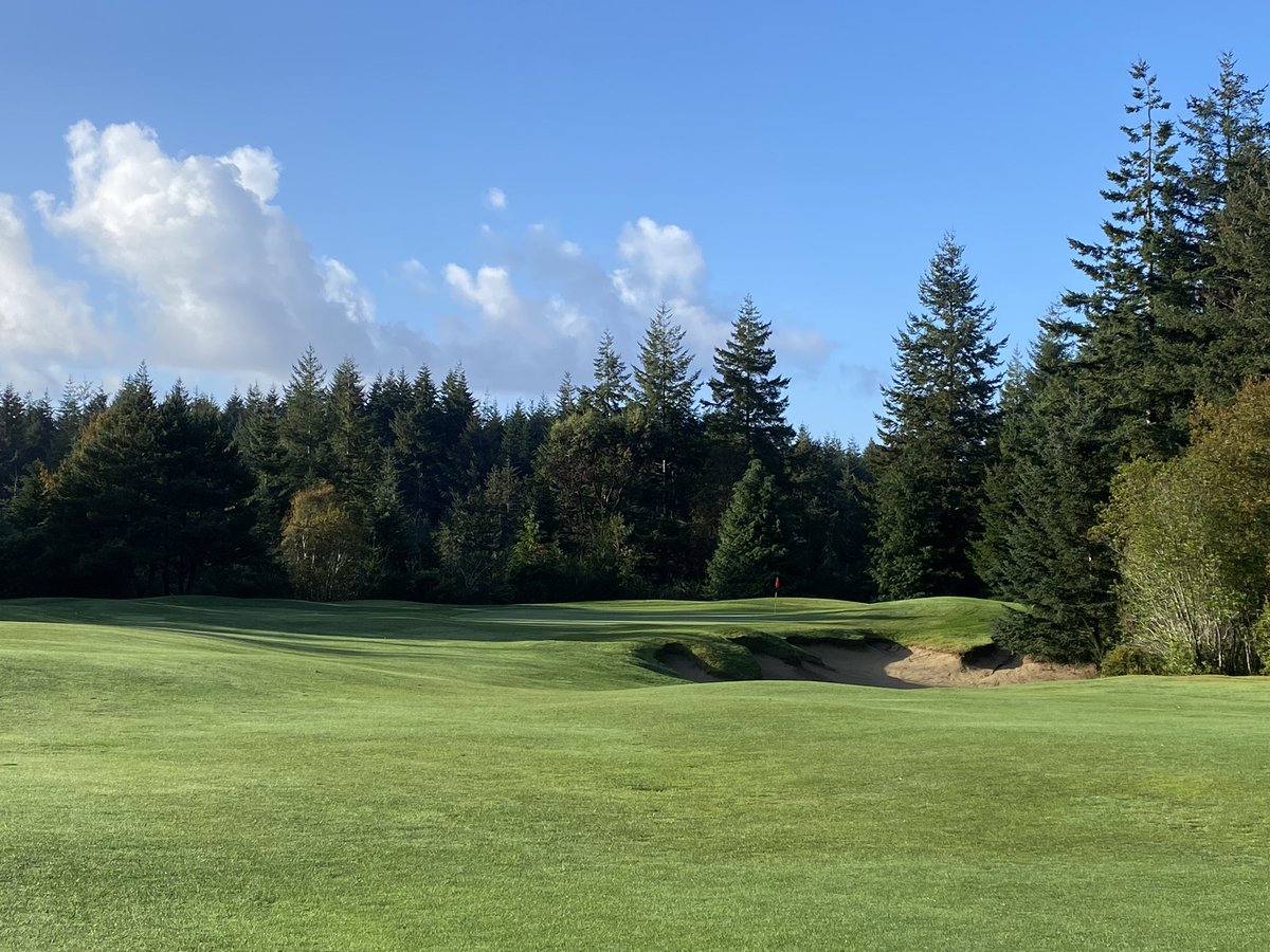 TurfeeJake's tweet image. Bandon Crossings is a gem