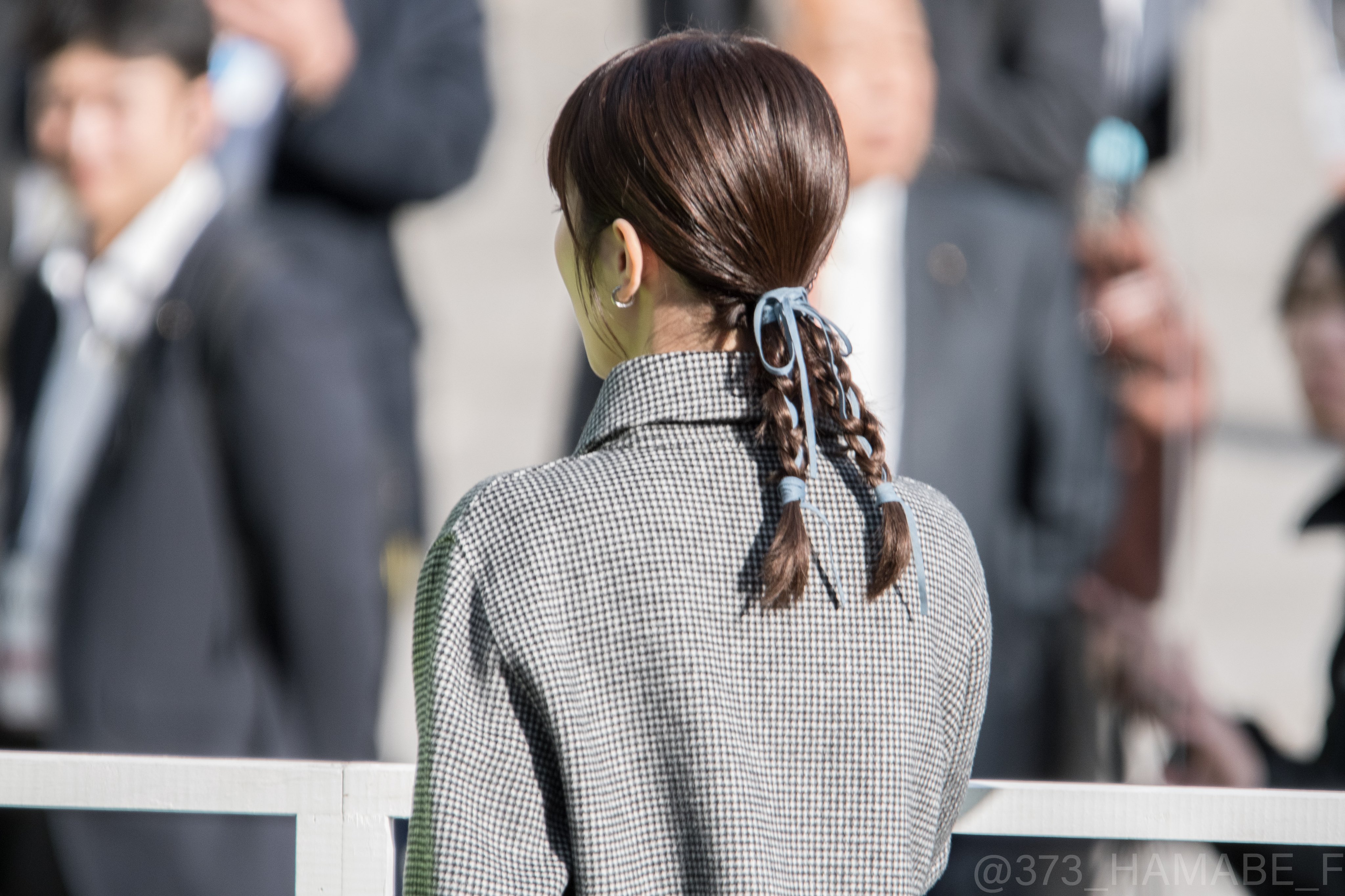 UN3D 浜辺美波さん着用　トレンチジャケット UN3D 浜辺美波さん着用 トレンチジャケット - メルカリ