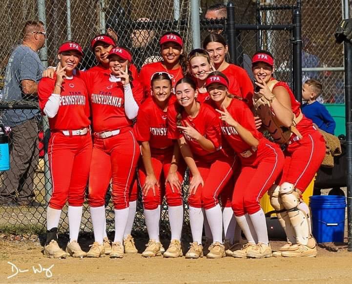 TeamPaAugustus's tweet photo. This weekend we went 3-2 at the East Coast Fall Showcase, turning tons of heads all weekend long!
Team Highlights:
Team Avg: .355
HRs- Maggie Krall 3 Jayden Antonelli 2 Lauren Machan 1 Kaya Werley 1 💣
 Next stop - GEORGIA - Champions Elite Fall Showcase
#earnit #teampaproud https://t.co/14sK7AATme