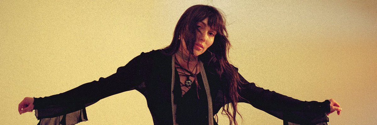 Motobec810's tweet photo. #NewMusic From #AbigailRose “Edges” @615jayson @Lightning100 DJ Pick Of Week https://t.co/x5CoMzziNr #music @theabigailrose Apprg 10/30 &amp; 11/3 #Nashville See Upcoming Show Info here https://t.co/1mEJ0p1WVv #livemusic #womeninmusic https://t.co/yfWs84w85k