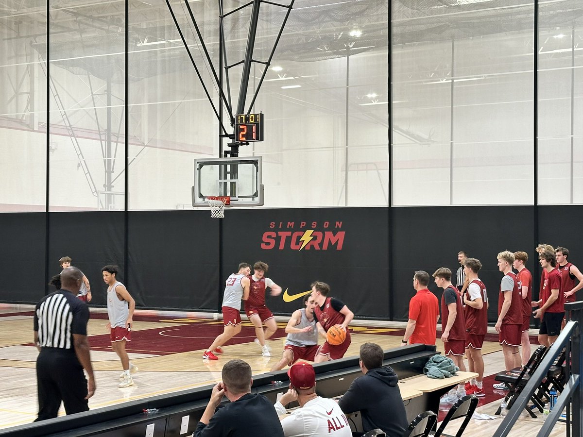 Simpson Men's Basketball tweet media