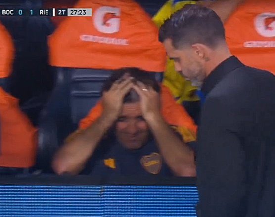 EditsBoke's tweet photo. Tercer partido. Boca es invivible https://t.co/df9T7i6xvN