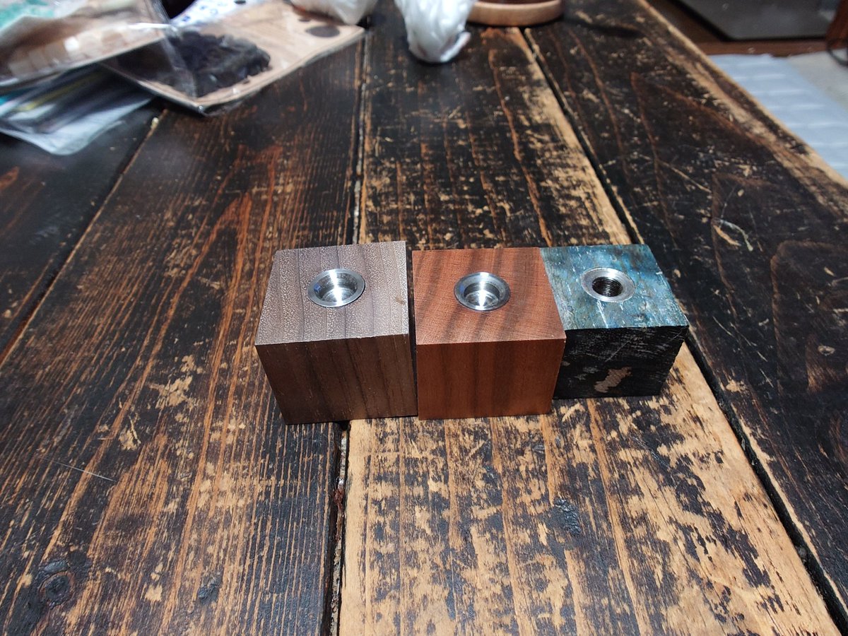 11_Cubic_Labo's tweet photo. Atomizer Stand for …  
From …
Thank you for the production request！ https://t.co/B2qecQHgIn