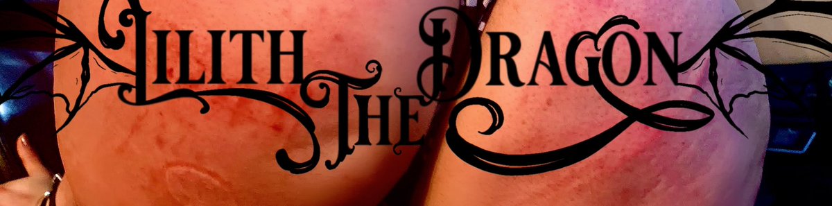 TheDragonLilith's tweet photo. Impact playβ¦.
Full image and story on Patreon
#Mistress #Domme #switch #Masochist #PleasureInPain #PainInPleasure #BDSM #Bootilicious #playBunny #PlayWithMe #ThatCake #Peach #LoveMarks https://t.co/rlXFaJ0cKL