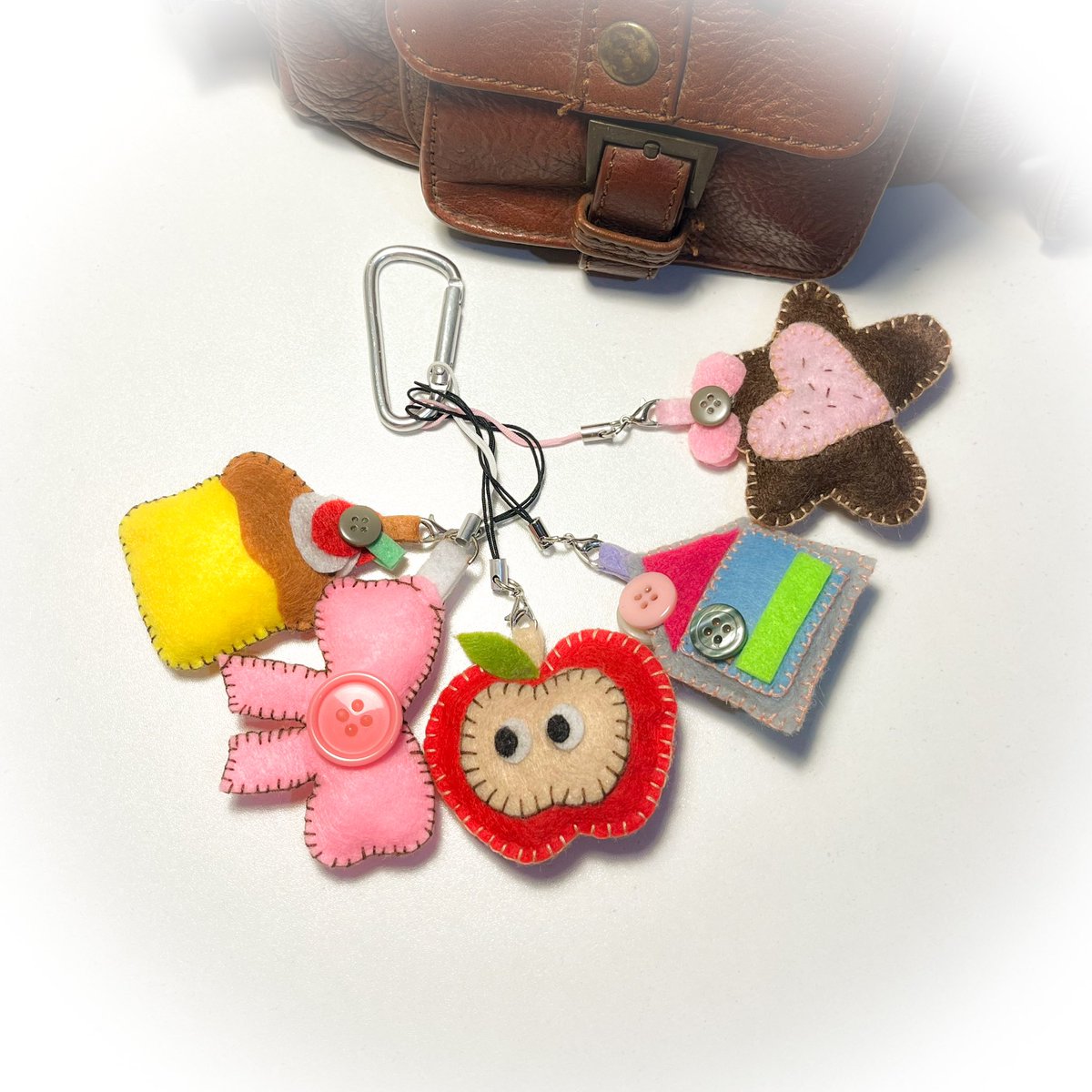 thebubblyroom's tweet photo. 🧶🍮🍎⭐️ INTEREST CHECK! 👀

Price range: ₱180.00-200.00
Limited slots only 🫡🚛 https://t.co/KuCJurkrBl