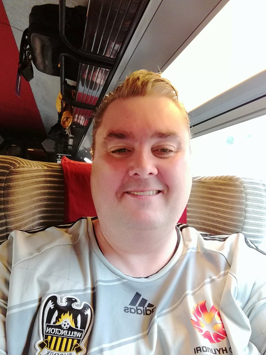 EatSleepFutBall's tweet photo. #ERereTeKeo #COYN #YellowAndBlack #PhoenixRising
#NZIsYellow #KiwiDerby https://t.co/49RAOrFues