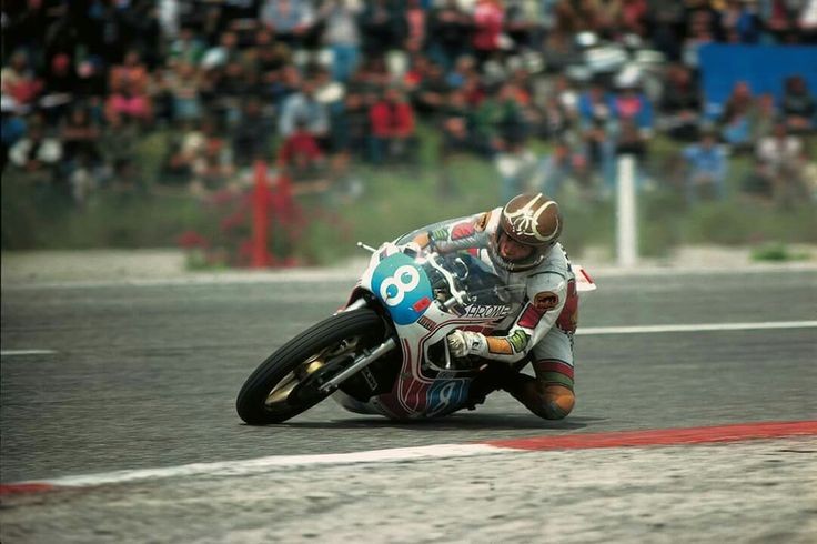 MORIcha59966170's tweet photo. #JapaneseLegend
#TakazumiKatayama
#WGP350ccClassChampion1977 https://t.co/JuJVgjLXeG