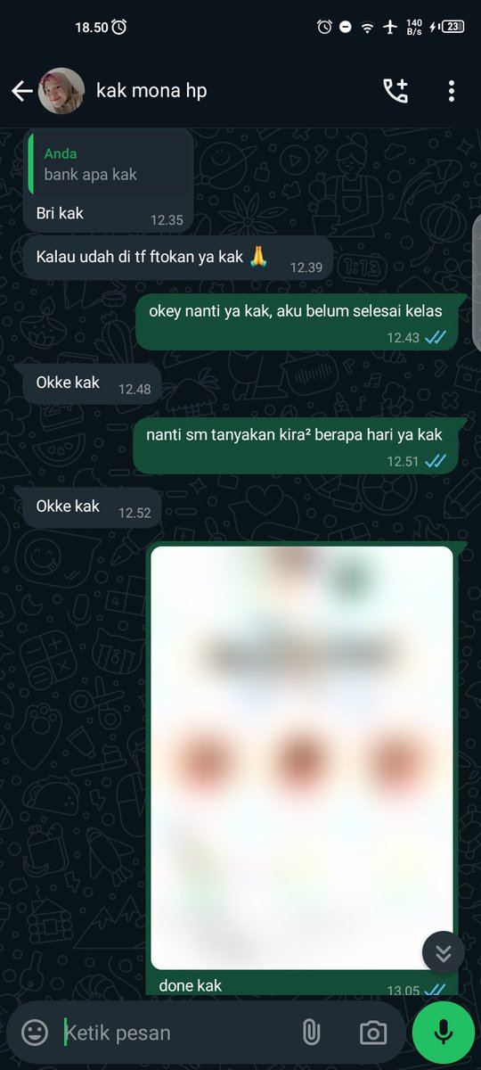 Nissaa2204's tweet photo. goblok bgt dgn gampangnya gue lngsung tf setengahnya dulu sesuai kesepakatan awal 2jt dan emang bener dia foto klo lg ke jnt mau ngirim paketnya. 
*foto blur karna gatau knp tiba² fotoku ilang semua https://t.co/72FXELnVDe