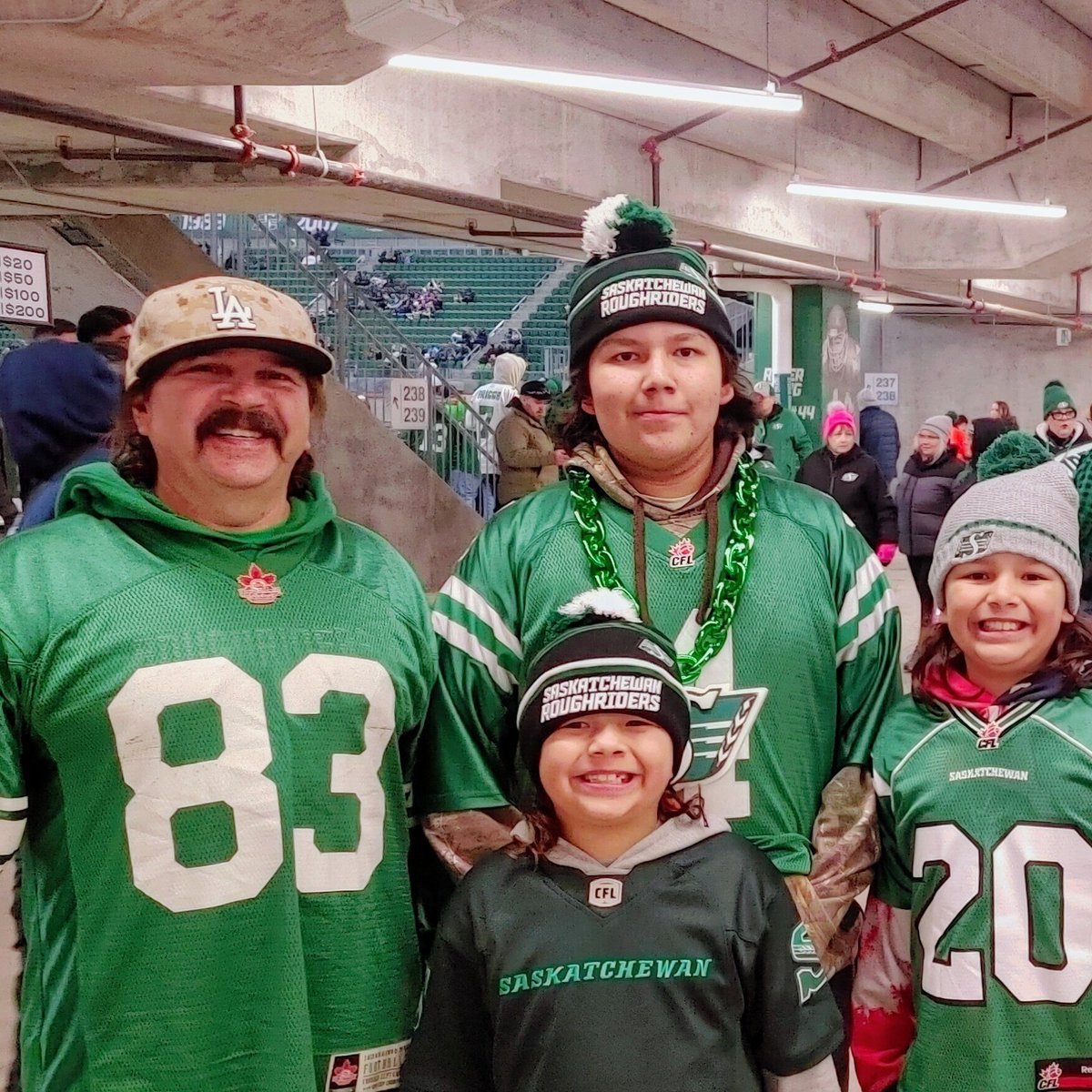 George - Bulls Club 🐂🌾🇨🇦💪 tweet media