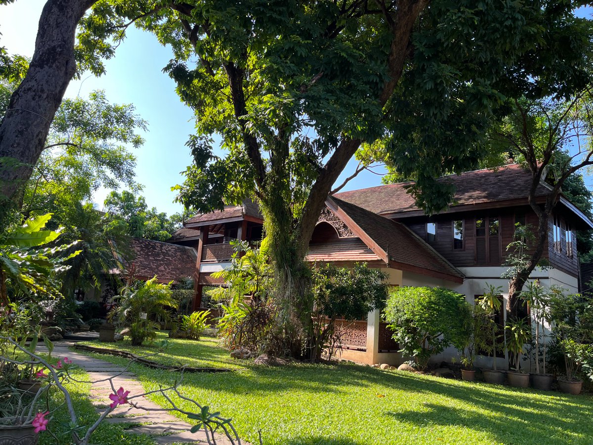 A #Ping River-side #Baan Thongyu mini #hotel #โรงแรมกะทัดรัด #ริมปิง ใกล้กันมี #ที่พัก และ#ร้านกาแฟ #เบเกอรี่ น่านั่ง #วัดวาอาราม #สุขาอยู่หนใด #ห้องน้ำ สะอาด ทั่ว#ไทย #เชียงใหม่ หลังน้ำลด