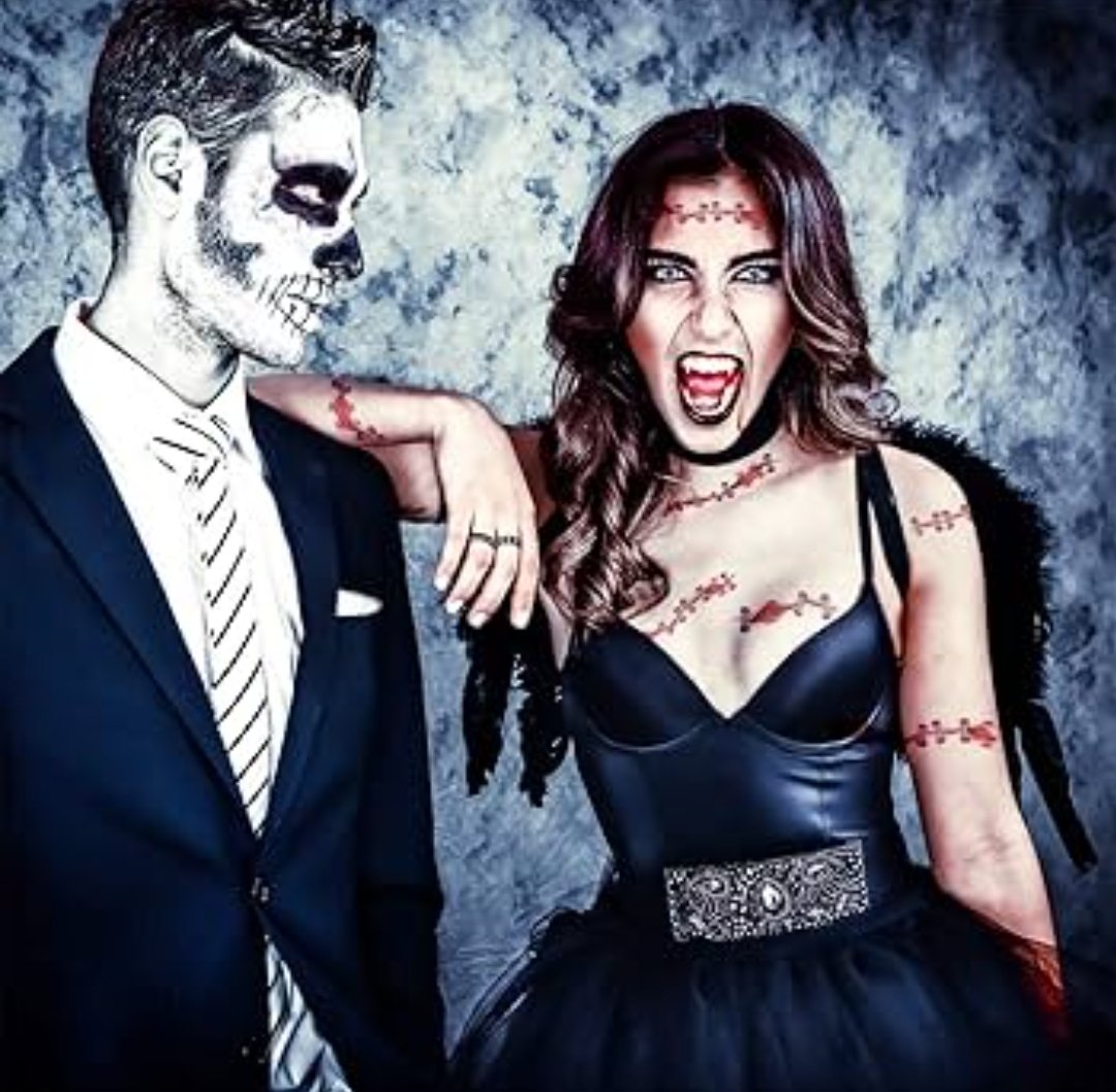 <a href="/Blossom15401269/">🍃🌸🍃 Blossom🍃 🌸🍃</a> you and me only a Halloween couple, okay my love 🤣🤣........💞🌸🖤🌸💞