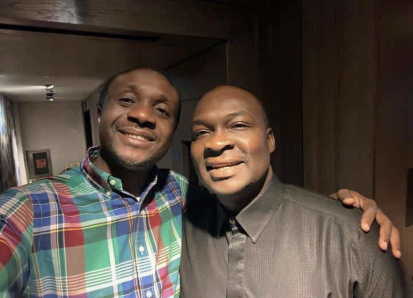 smpthecreator's tweet photo. A rare picture.
Thank you for being a blessing to us. 🥹❤️
#HallelujahChallange2024. https://t.co/g39a6isQfl