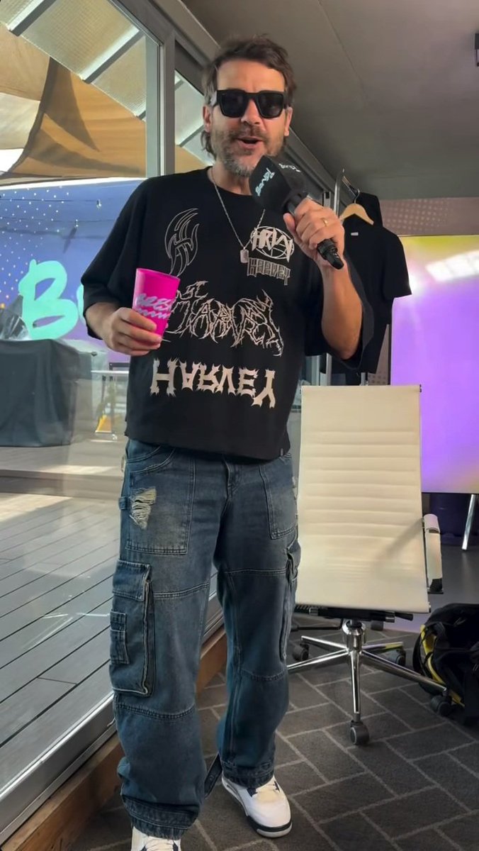 GabyPyP's tweet image. De las Stories de @pedroalfonsoo 

Look #Bresh 🤭😂