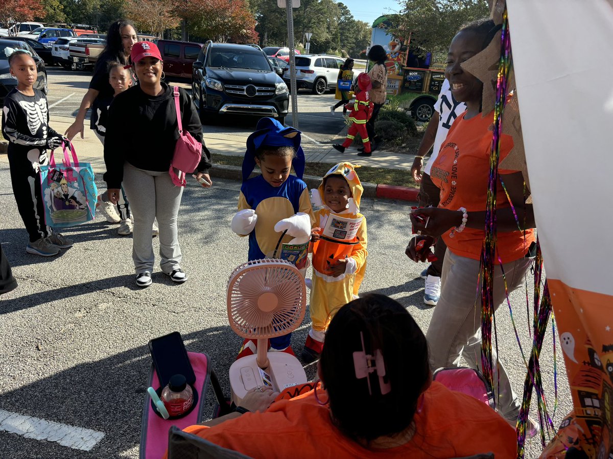 M L Conley tweet media