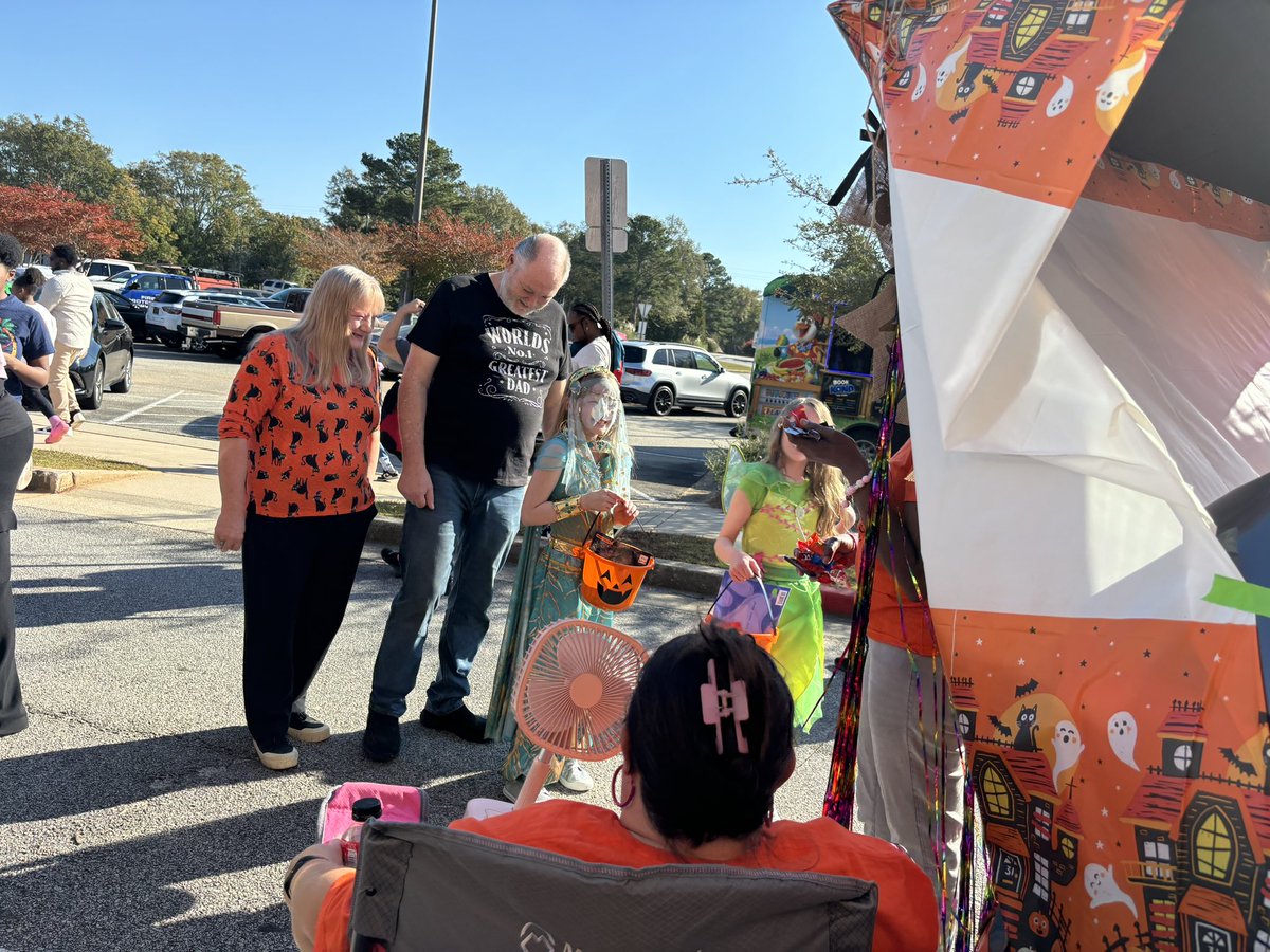 M L Conley tweet media