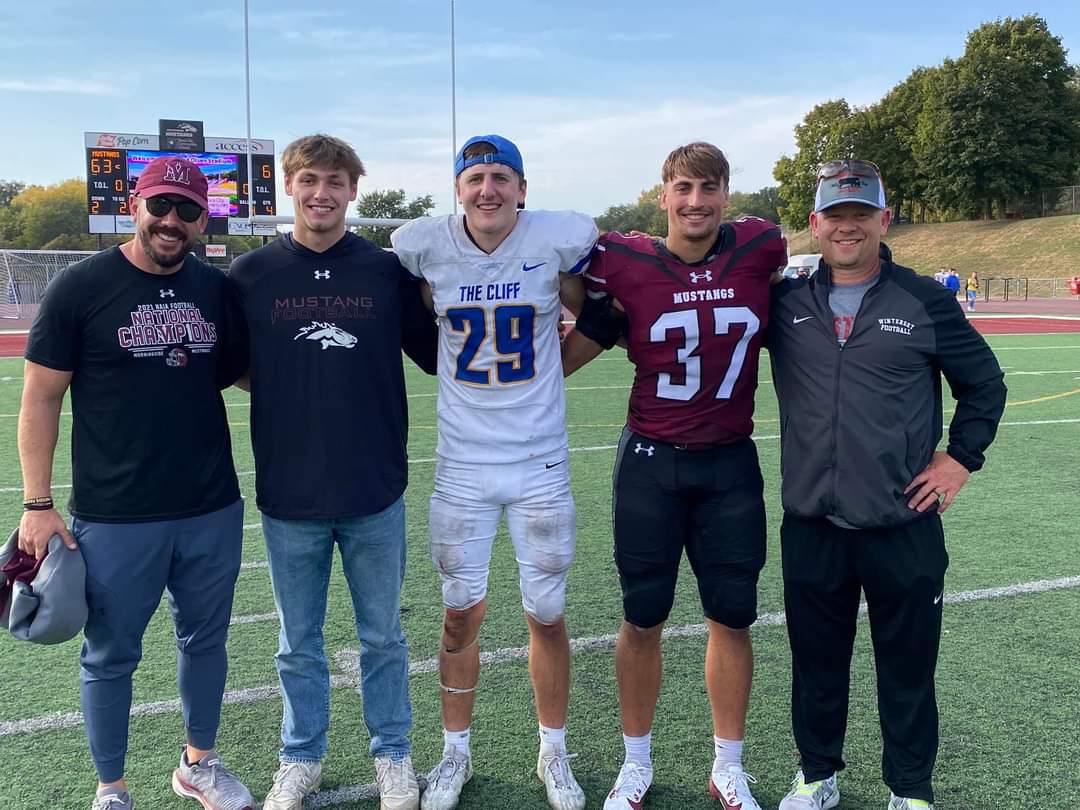 Awesome to see some former Winterset athletes doing big things on the field the last couple of weekends!