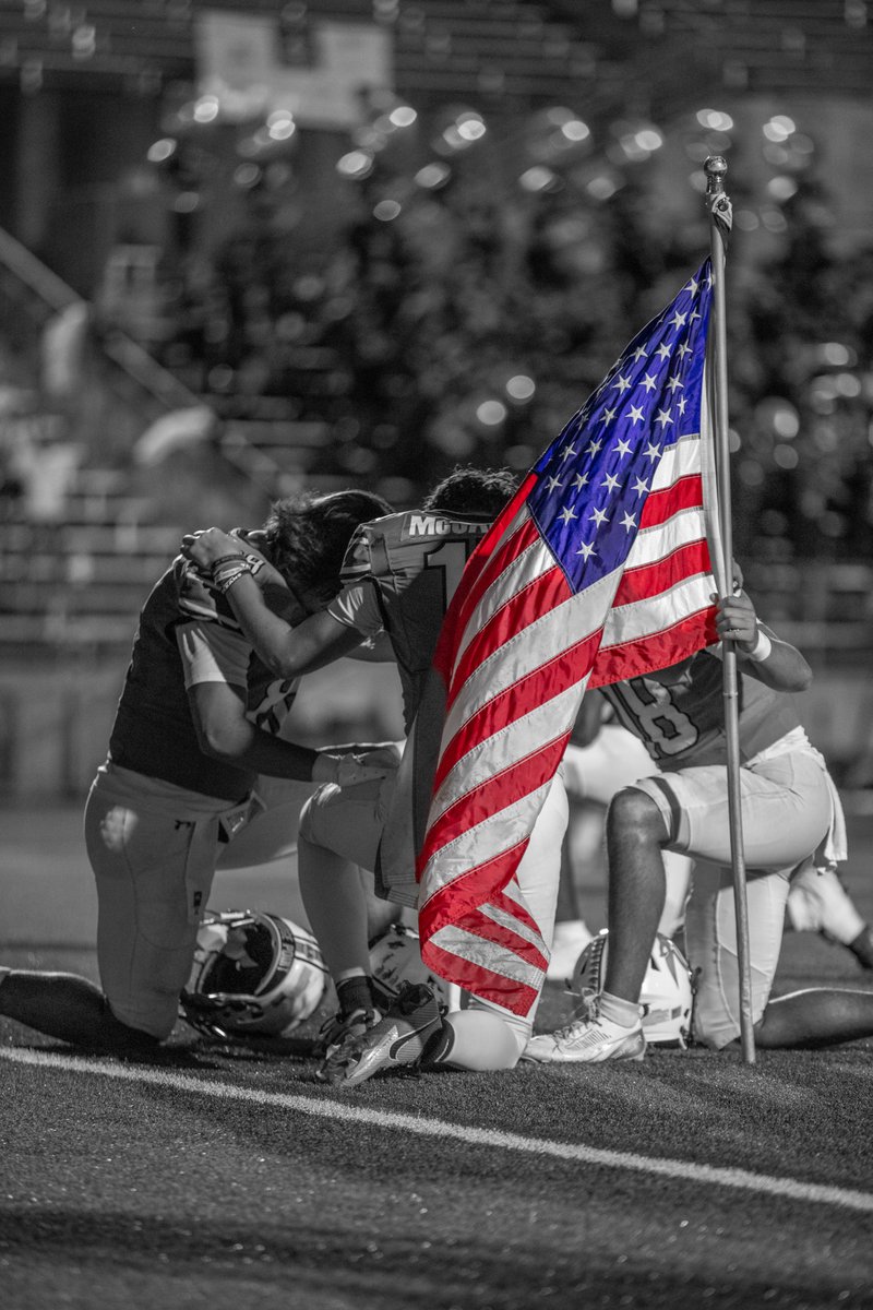 reckersphoto's tweet photo. @RPHS_FB  vs. CHS (10.25.24)
Full album link in bio https://t.co/4sr9IZ4ggB