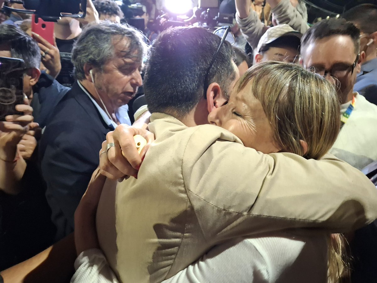 Ana María Gazmuri tweet media