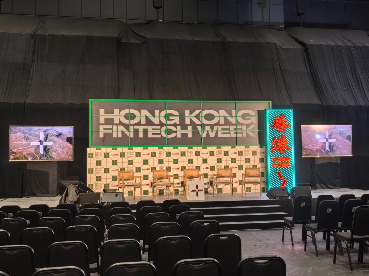 Bitrace_team's tweet photo. 🇭🇰Day 1 in #HKFTW2024 Come and find #Bitrace in #AB16!
Here for the next two days, looking forward to meeting you👏 https://t.co/hCB5PMcIXz