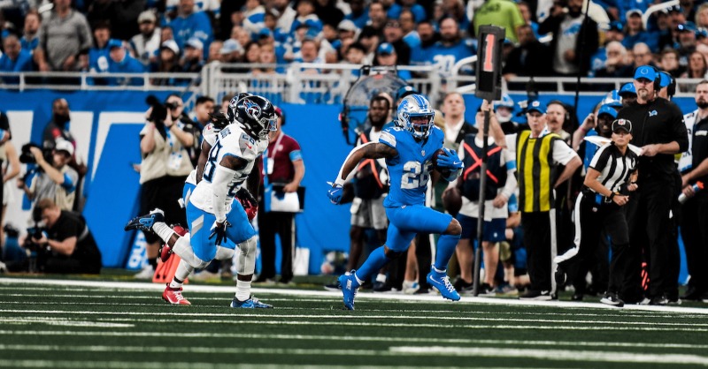 Lions's tweet photo. .@ttwentyman gives his Four Downs from yesterday’s win over the Titans:
🔹 Offensive Explosion
🔹 Special Teams Impact
🔹 Defensive Takeaways
🔹 Gibbs’ Performance