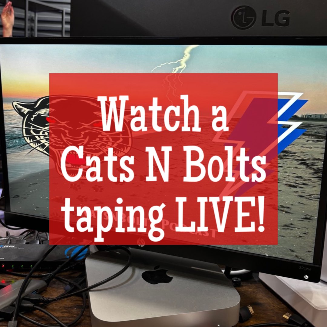 CatsNBoltsPod's tweet photo. Want to sit in LIVE for a Cats N Bolts Podcast taping? 🤩🎙️ Simply DM us and tell us why you should be selected to join us in-person at @PodcastJunkeez! Who knows - maybe we’ll even put you in the show! #Podcast #NHL #TimeToHunt #GoBolts #VisitBoca https://t.co/J8hok6qx4L